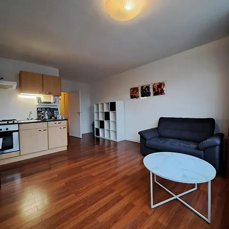 アパート Apartments, 20 Minutes From Amsterdam, Full Service Objectcode Um46 Uitgeest