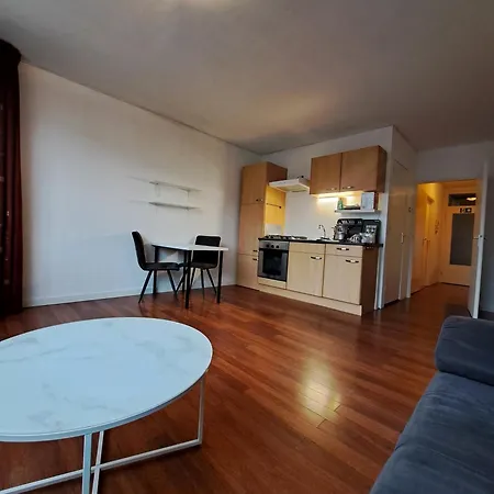 アパート Apartments, 20 Minutes From Amsterdam, Full Service Objectcode Um46